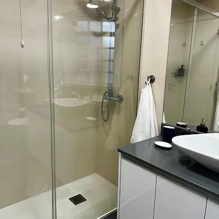 Central Home Arouca Appartamento