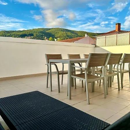 Central Home Apartment *